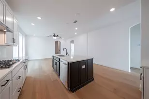 8905 Acorn Ave, Justin, TX 76247 - Photo 6