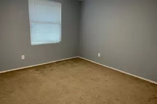 3120 Crimson Clover Dr, Lancaster, TX 75134 - Photo 22