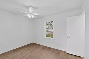 7908 Lazy Lane Rd, North Richland Hills, TX 76180 - Photo 24