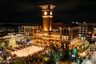 218 E Dallas Rd, Grapevine, TX 76051 - Photo 34