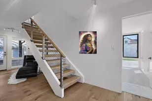 715 N Elm St, Sherman, TX 75090 - Photo 10