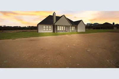 1435 Julian Drive, Van Alstyne, TX 75495 - Photo 38