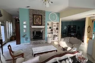 1003 W Lovers Ln, Arlington, TX 76013 - Photo 8