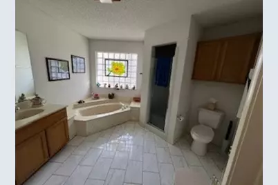 1003 W Lovers Lane, Arlington, TX 76013 - Photo 14