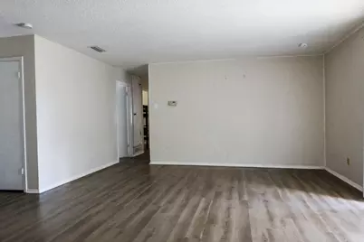 714 Shorecrest Drive, Garland, TX 75040 - Photo 2