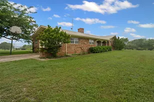 245 Co Rd 3696, Springtown, TX 76082 - Photo 4