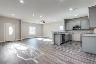 1609 Pine St, Dallas, TX 75215 - Photo 6