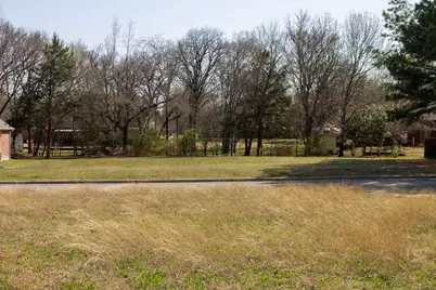 1000 Legend Avenue, Bonham, TX 75418 - Photo 4