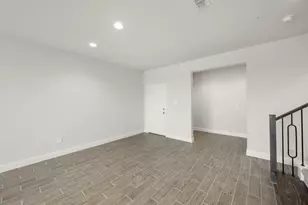 660 Sandiford Ct, Mansfield, TX 76063 - Photo 10