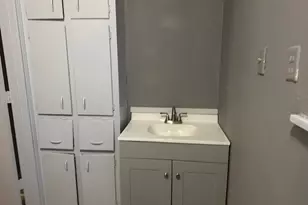 101 N Walnut St, Lacy Lakeview, TX 76705 - Photo 8