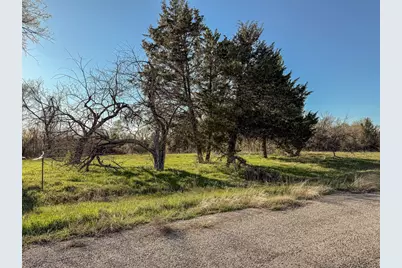 2051 Bluffview Lane, Lone Oak, TX 75453 - Photo 6