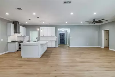 7211 La Sobrina Drive, Dallas, TX 75248 - Photo 10