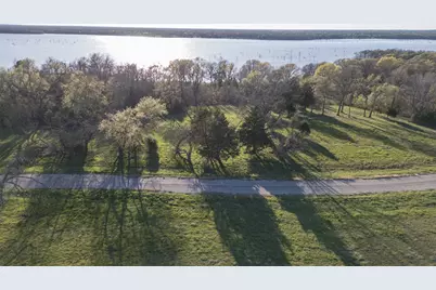 2077 Bluffview Lane, Lone Oak, TX 75453 - Photo 24