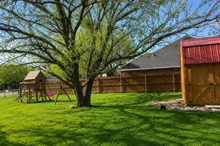 606 W Mulberry St, Decatur, TX 76234 - Photo 20