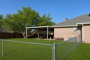 606 W Mulberry St, Decatur, TX 76234 - Photo 16