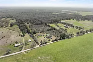 1393 Co Rd 2250, Ivanhoe, TX 75447 - Photo 32