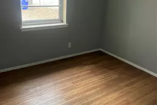 11204 Erich Dr, Balch Springs, TX 75180 - Photo 24