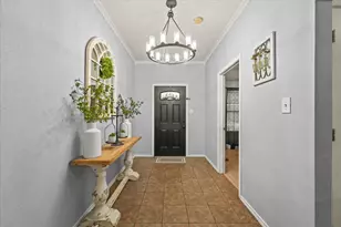 5045 E Rim Rd, Dallas, TX 75211 - Photo 6