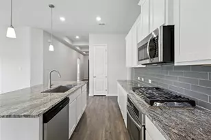 2311 Ridgecrest Ln, Sherman, TX 75092 - Photo 4