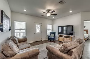 7135 Sandy Oaks Dr, Whitney, TX 76692 - Photo 12