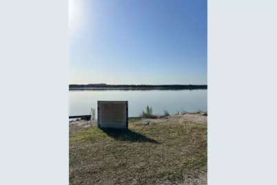 0000 Lanai Court, Runaway Bay, TX 76426 - Photo 4