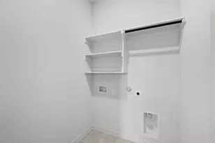 817 Alderwood Dr, Red Oak, TX 75154 - Photo 26