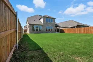 821 Alderwood Dr, Red Oak, TX 75154 - Photo 32