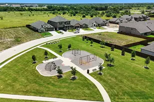 821 Alderwood Dr, Red Oak, TX 75154 - Photo 40