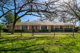 141 Lcr 405, Mexia, TX 76667 - Photo 1