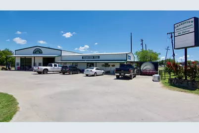 201 S McDuff Street, Grandview, TX 76050 - Photo 1