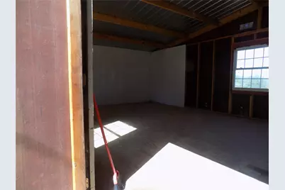 9489 Old Agnes Road, Springtown, TX 76082 - Photo 32