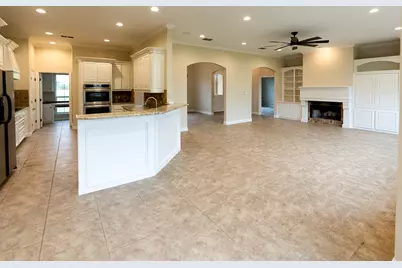 198 Serrano Court, Weatherford, TX 76087 - Photo 12