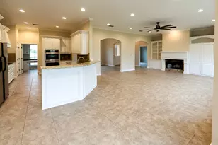 198 Serrano Ct, Weatherford, TX 76087 - Photo 12