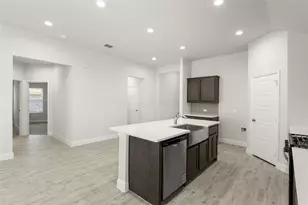 137 Whistling Duck, Balch Springs, TX 75181 - Photo 14