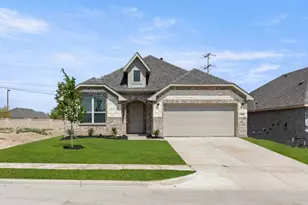 137 Whistling Duck, Balch Springs, TX 75181 - Photo 2