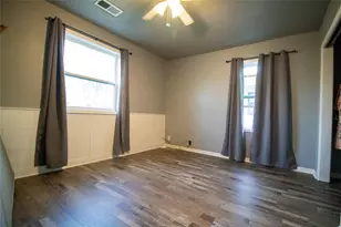 2106 N Alexander St, Sherman, TX 75092 - Photo 20