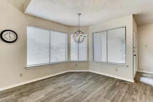 541 Ranch Trail, Irving, TX 75063 - Photo 14