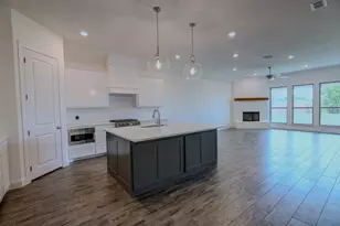 7231 Velvetleaf, Benbrook, TX 76126 - Photo 4