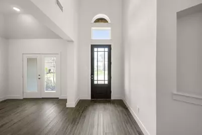 10133 La Frontera Drive, Fort Worth, TX 76179 - Photo 4