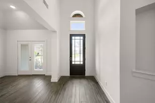 10133 La Frontera Dr, Fort Worth, TX 76179 - Photo 4