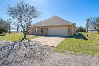 2075 Huling Road, Sanger, TX 76266 - Photo 32