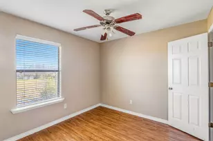 852 W Vanderbilt, Stephenville, TX 76401 - Photo 28