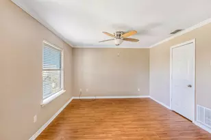 892 W Vanderbilt, Stephenville, TX 76401 - Photo 26