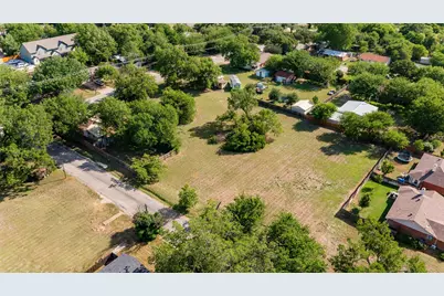 1280 W Cage Street #A, Stephenville, TX 76401 - Photo 2