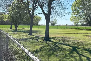 1374 FM744, Hubbard, TX 76648 - Photo 38