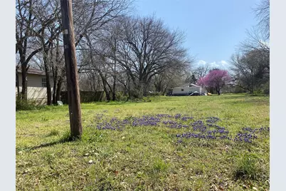 802 Myrtle Street, Gainesville, TX 76240 - Photo 4