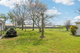 405 Willard-Hall St, Leonard, TX 75452 - Photo 30