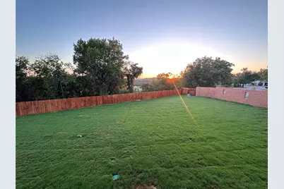 803 Lakeview Drive, Mineral Wells, TX 76067 - Photo 36