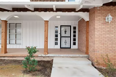 803 Lakeview Drive, Mineral Wells, TX 76067 - Photo 2