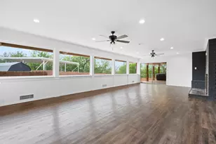 803 Lakeview Dr, Mineral Wells, TX 76067 - Photo 16